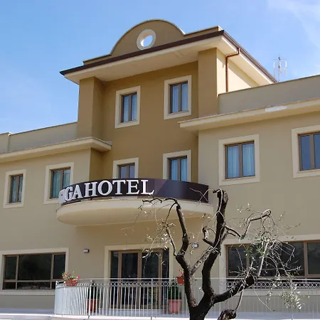 Giga Hotel Villa Santa Lucia