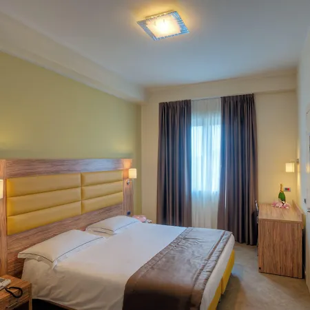 Giga Hotel 3*