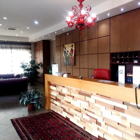 Hotel Giga 3*