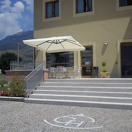 Hotel Giga 3*