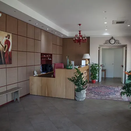 Giga Villa Santa Lucia
