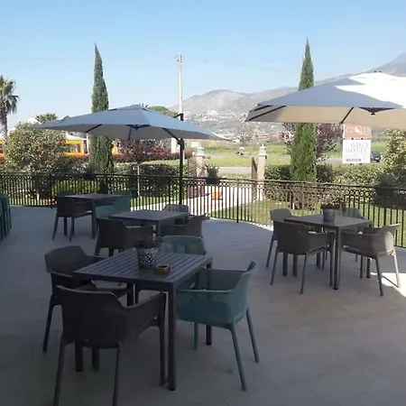 Hotel Giga Villa Santa Lucia