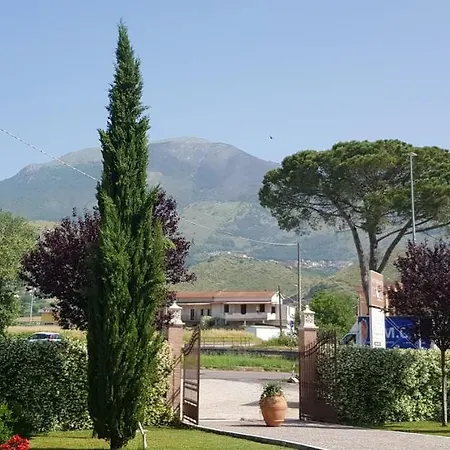 Giga 3* Villa Santa Lucia
