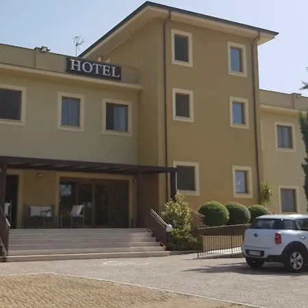 Giga Hotel Villa Santa Lucia