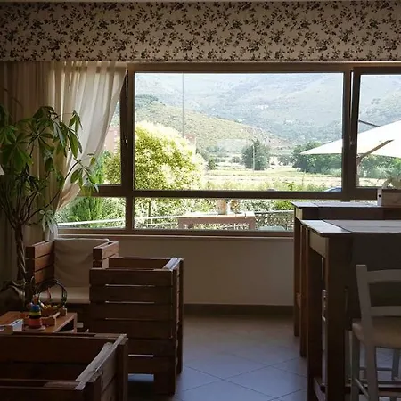 Giga Hotel 3*