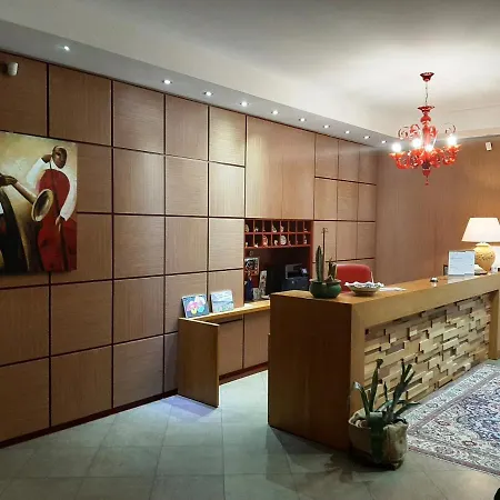 Hotel Giga